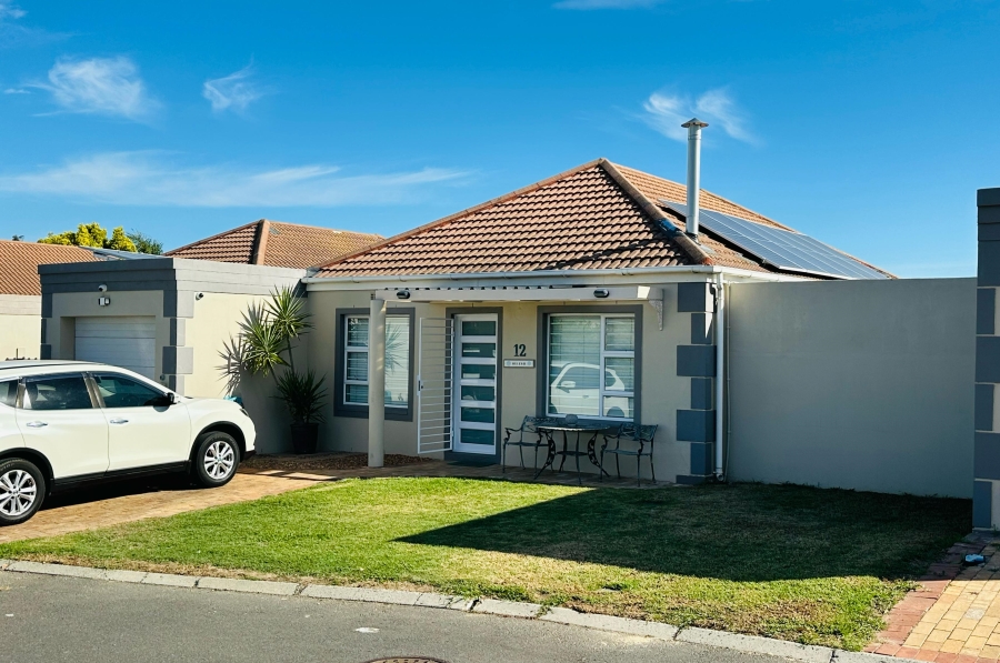 3 Bedroom Property for Sale in Sonstraal Heights Western Cape